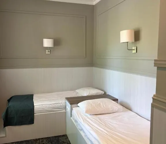 بيت شباب Sadama Kvartal