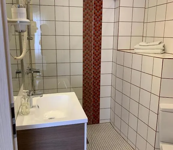 Sadama Kvartal بيت شباب